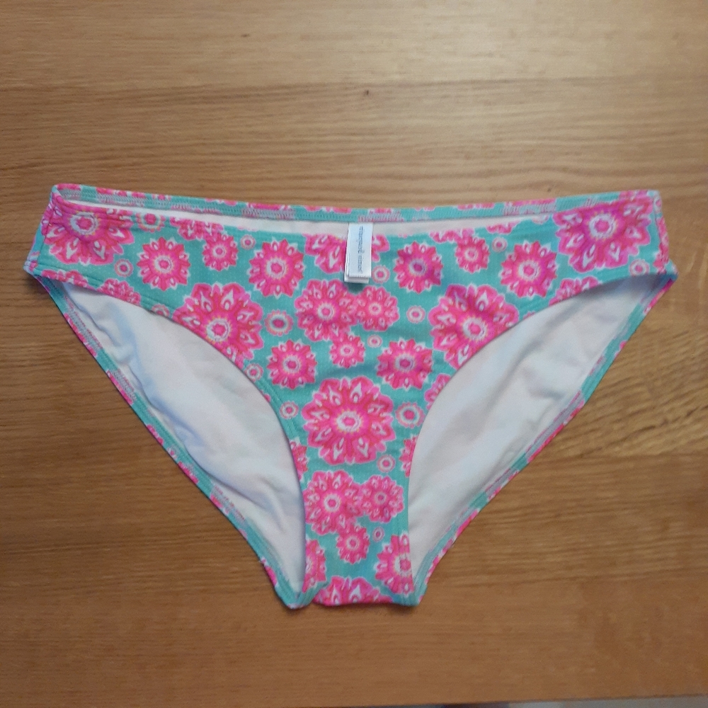 Vineyard Vines Pink Bikini Bottoms EUC Medium Swimwear